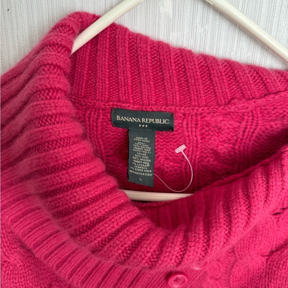 Banana Republic knit Sweater - Picture 2 of 3